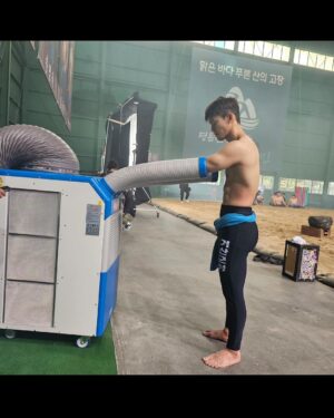 Kim Tae-jeong Instagram - 동석이의 여름