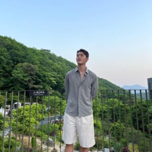 Kim Tae-jeong Instagram - 이것저것👽