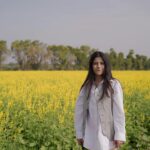Kinjal Rajpriya Instagram – કામે ક્યાં ના કહી છે કરવું હોય તો, 
ને બુદ્ધિને ક્યાં વાંધો છે, જો અનુસરવું હોય તો !

Happy #2024

રાયડાના ખેતર ✨