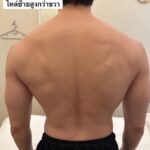 Kittipat Samantrakulchai Instagram - เวลาเมื่อยๆเข้าร้านนวดก็จะดีขึ้นอยู่ 2-3 วัน ก็กลับมาเป็นเหมือนเดิม เลยตัดสินใจมาลองหาหมอกายภาพ @bpcphysio คือ ดีย์ คุณหมอให้คำปรึกษา แนะนำ ดีมาก ได้ความรู้จากคุณหมอไปใช้เยอะเลย 👇How to ลาขาดอาการปวด👇 Step แรก คือเราต้องรู้สาเหตุของอาการ เช่น พฤติกรรมของเราที่ใช้ในชีวิตประจำวัน อย่างบิวเป็นคนชอบนอนดูทีวีบนเตียงด้วยหมอนสูง ก็เลยเป็นคนคอยื่น ปวดเมื่อยบ่า Step 2 เมื่อเรารู้สาเหตุเราก็แก้ไขให้ตรงจุดและปรับพฤติกรรม Step 3 ออกกำลังกายเพิ่มความแข็งแรงให้กับกล้ามเนื้อที่เกี่ยวข้องและยืดกล้ามเนื้อที่มีการตึงตัวอยู่เป็นประจำ @bpcphysio #BestPhysiotherapy Bangkok Physiotherapy Center - BPC