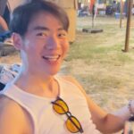 Kittipat Samantrakulchai Instagram - Longlay Beach Life Festival ปีนี้สนุกมากเพลิดเพลินกับเสียงเพลงและที่สำคัญ ครั้งแรก JBL hijack คอนเสิร์ต พื้นที่บนท้องฟ้าผ่านโดรนแปรอักษร สุดจัด !! @jblthailand @mahajaklife #JBLThailandxDrone #JBLฟังถึงแก่น #JBLAuthentics