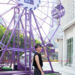 Kittipat Samantrakulchai Instagram - สงกรานต์สามย่านเริ่มแล้วว!! สาดความสนุก ในงาน “SONGKRAN SUMMER ILLUSION” �แลนด์มาร์กสาดความสนุกยืนหนึ่งในสามย่าน “MITR ICONIC WATER PLAYGROUND” ตั้งแต่ 13 -16 เม.ย.นี้ � ดับร้อนให้ฉ่ำใจตลอดสงกรานต์กับ Waterbomb Station สถานีเติมน้ำ พร้อมบอมบ์ความสนุก และเอ็นจอยกับวอเทอร์สเปซ Fresh Up Point ให้ร่างกายได้ปะทะความเฟรช ตั้งแต่ 4 โมงเย็น เป็นต้นไป จัดใหญ่ด้วยบักเก็ตยักษ์ KFC SUMMER WOW BUCKET LIMITED EDITION พร้อมสาดความเท่ต่อด้วยคอลเลคชั่นสตรีทแวร์สุดเอ็กซ์คลูซีฟ “SUMMER WOW”และสาดจังหวะสนุกสุดมันไปกับ BUCKET PARTY โดย DJ BALLISTICONE ศูนย์รวมคอนเทนท์ ขึ้นชิงช้าสวรรค์ใจกลางเมืองจาก SCB สนุกยกกำลัง 2 กับโปรโมชั่นเด็ดโดนใจของ SCB และ Robinhood แล้วยังมี ฟรีคอนเสิร์ตจากศิลปินดัง 4 วันเต็ม ตั้งแต่ 19.00 – 20.00 น. 13 เม.ย. เปิดฟลอร์ความสนุก ด้วย Polycat เร่งสปีคความมันแบบคนไม่คุยกับ PROXIE ในวันที่ 14 เม.ย. ขยี้ใจด้วยอิ้งค์ซี่ อิ้งค์-วรันธร กันต่อในวันที่ 15 เม.ย. และ16 เม.ย.ส่งท้ายสงกรานต์นี้ไม่ให้เหงากับ New Country ออนท้อปด้วยกิจกรรมอีกมายมายให้มิตรละลายไปด้วยความสุข #SummerIllusion #พัดความสุขสนุกรับซัมเมอร์ #สามย่านมิตรทาวน์ #SamyanMitrtown #บักเก็ตสาดความสุด #มีบักเก็ตนี้ก็มีเฮ #KFCSUMMERWOW