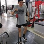 Kittipat Samantrakulchai Instagram - Leg Day "น้ำหนักไม่เกี่ยวใส่เดี่ยวได้หมด" #biewkittiphat #biewmuscle #personaltrainer #legdayworkout #weighttraining