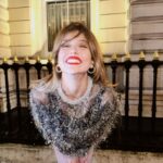 Klelia Andriolatou Instagram - Add more sparkles ✨ & laughs ✨& @vassia_kostara ✨ London, England, UK