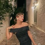 Klelia Andriolatou Instagram - Last night Hydra was full of hearts 🖤 @vassia_kostara Hydra Island Greece