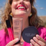 Klelia Andriolatou Instagram - Summer is all about shiny and colorfull makeup. My favorite combo? 😍Water-Resistant foundation no700 (naked skin) 😍 Glowing Powder Bronze Edition 😍 Vinyl Lip Lacquer 315 #erredue #makeup #bronzecollection #getthelook #summerlook @erreduemakeup