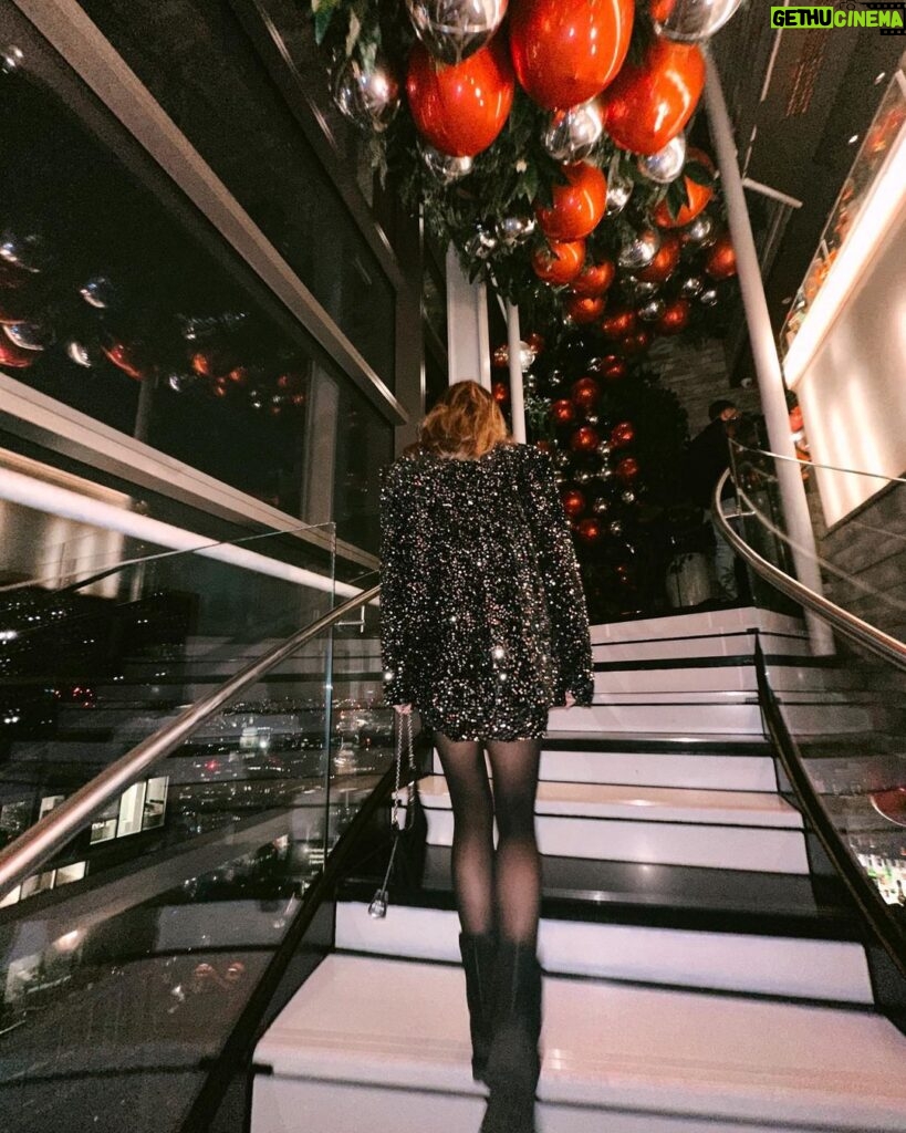 Klelia Andriolatou Instagram - After all ..it’s Christmas ✨❤️ #together #alltogether #london London, England, UK