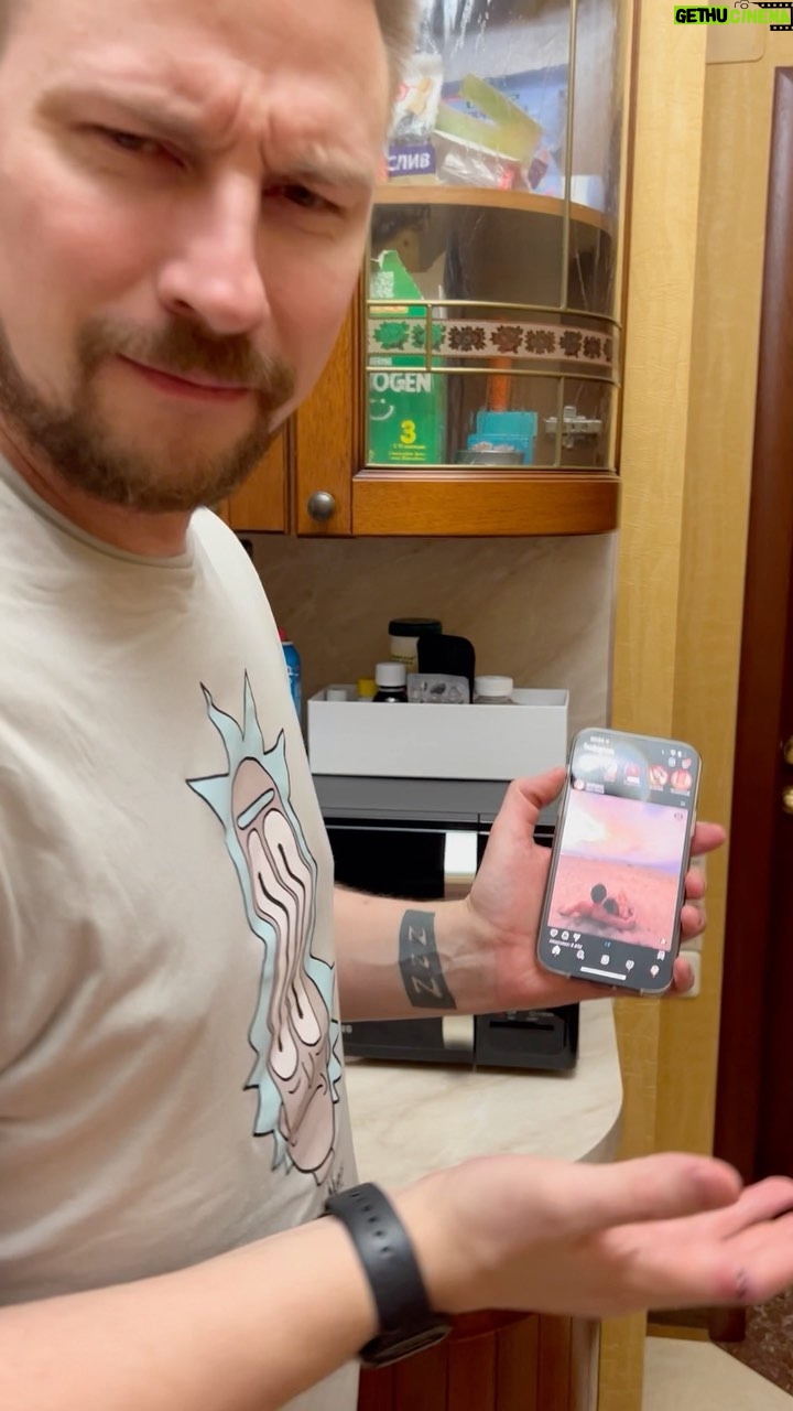 Konstantin Pavlov Instagram - 3 минуты первого, Инстаграмм работает?