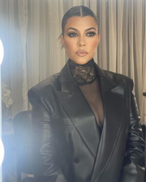 Kourtney Kardashian Barker Instagram - selfies n stuff