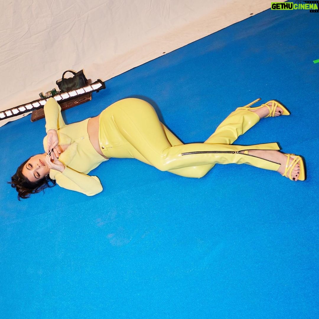 Kourtney Kardashian Barker Instagram - a little bts from my @lemme purr 🐱 campaign.