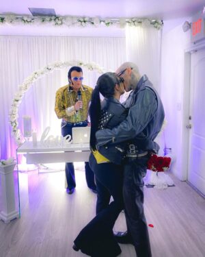Kourtney Kardashian Barker Instagram - One year ago today, an Elvis impersonator married me and @travisbarker after the Grammys and way too much tequila in a chapel in Las Vegas! It was one of the best nights of our lives, dreaming of a lifetime filled with fun adventures together.  And yes, that’s me about to throw up on the floor in the car. 🥂 Thankful to @clemente_310 @kevinhwolff for all the iPhone footage so that I could remember the night 🪩🤪 also, I ended up losing this jacket that night, which I had for ten years, with the little cute heart studs and there’s a reward if anyone finds it 🕵🏻‍♀️