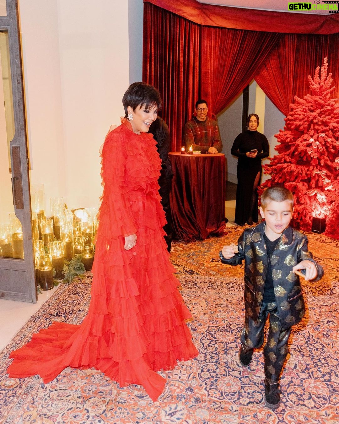 Kourtney Kardashian Barker Instagram - ‘Twas the night before Christmas…since 1979❤️