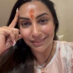 Kranti Redkar Instagram - How are they doing it . How ?