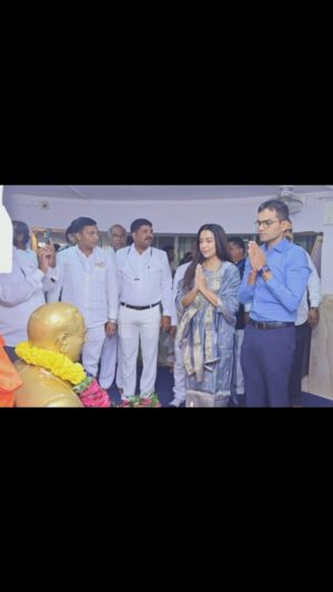 Kranti Redkar Instagram - Hamari har saans Maha Manav Bharat Ratna Dr. Babasaheb Ambedkar ka Hum par upkaar hai . 🙏🙏 #jaibhim  Aakhri saans tak sangharsh karte rehna  Humne unse sikha hai
