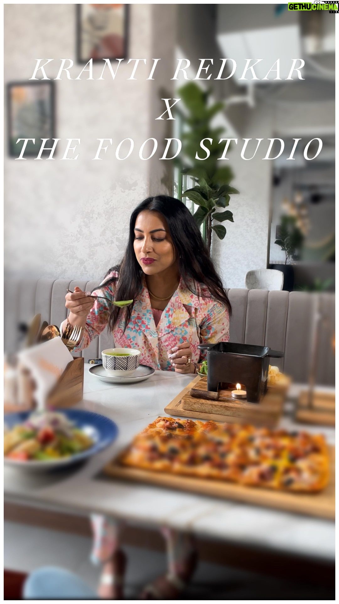Kranti Redkar Instagram - Watch the full episode now on YouTube Link in bio Location : THE FOOD STUDIO Ground Floor Sahayog Commercial Complex Happy Valley, Tikuji Ni Wadi Rd,- Chitalsar-Manpada, Thane West-400607 near, near MTNL Office, Mumbai, Maharashtra 400607 Host : @kranti_redkar Production head : @manalidixitofficial Episode director : @hisnameisaakash Camera team : @prathmesh_2918 @manishbedse1423 Editor : @manishbedse1423 @_naamroshan_ @smiler.jayanta.079 Shoot manager and coordinator: @rotes_haar_madchen Kranti Redkar Wankhede costume : @saileerajpurenagane Kranti Redkar Wankhede Stylist: @saileerajpurenagane