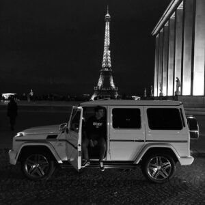 Kresh Instagram - Paris with Love6.3.