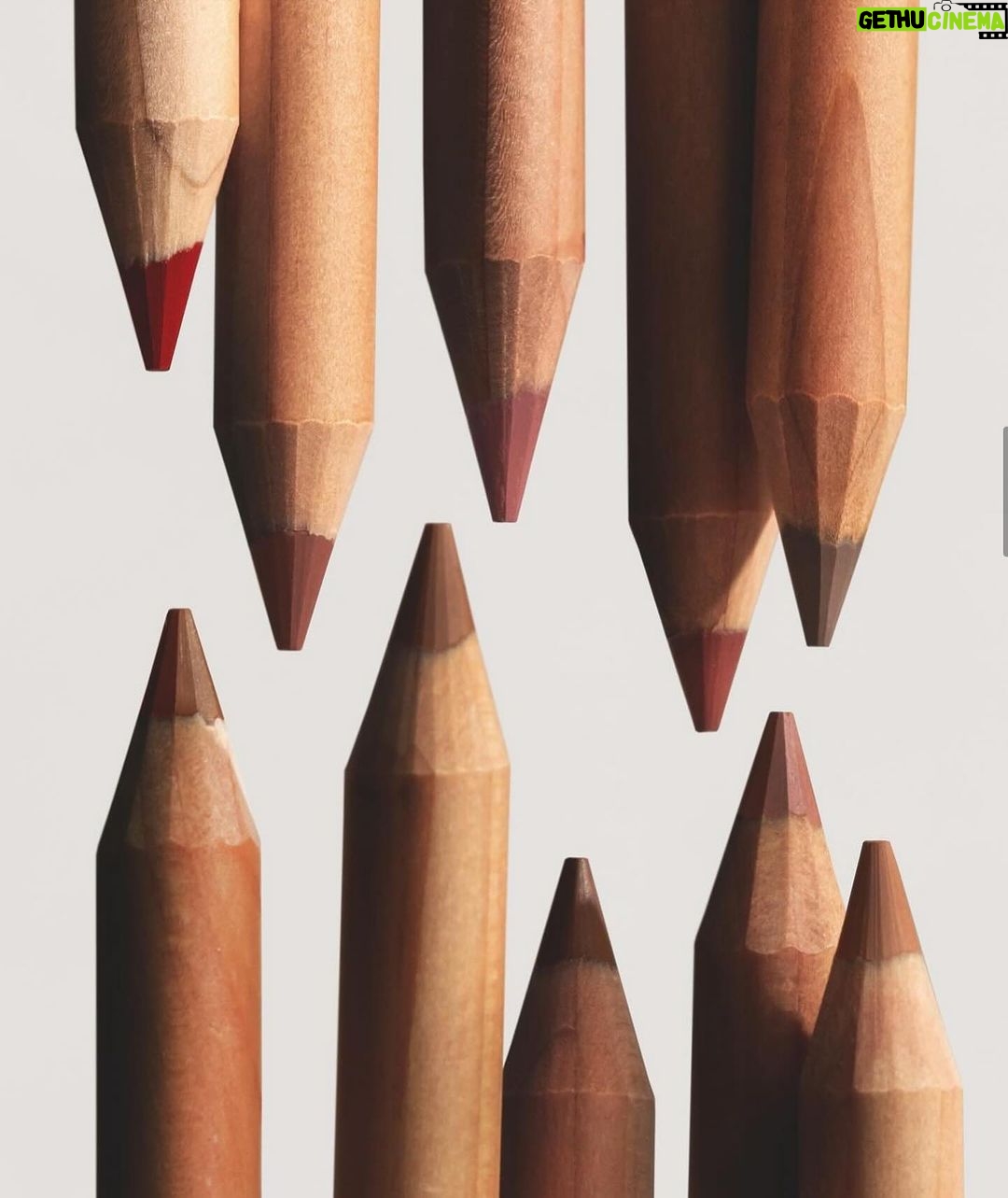 Kris Jenner Instagram Kylie’s NEW Precision Pout lip liners in 10