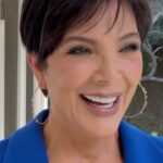 Kris Jenner Instagram – Happy holidays! I love sharing my favorite parts of the season with YOU (and of course, one of them is @Shutterfly!
🧡) #Holidays #ShutterflyIt