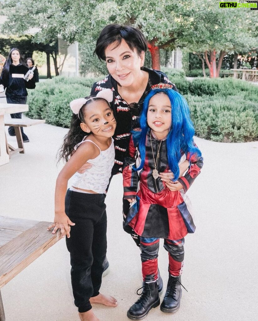 Kris Jenner Instagram - Happy birthday to my beautiful granddaughter Dream!!!! You are my Dreamgirl and I am so so blessed to be your grandma!!!! You are such a little ball of sunshine that lights up every room and you are so kind, thoughtful, loving, sweet, smart, creative, and such a good dancer!!! I love you so much Dreamy to the moon and back a million times!!! ❤️🙏🏼🥰🥳😍🎂