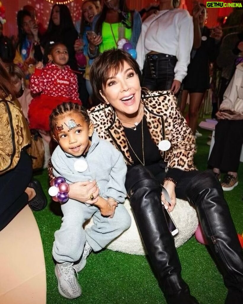 Kris Jenner Instagram - Happy birthday our amazing Sainty!!!!! Your smile and your spirit and your heart just keep getting bigger and bigger! I love watching you grow up and play soccer and basketball and thrive at school and be the best brother to all your siblings and the best son, cousin, nephew, grandson and friend!!! You have an infectious laugh,adorable smile, and give the best hugs in the entire world!!!! I love you sooooooo much !!!! Love, Lovey 🥰❤️🙏🏼😍🎂🥳 @kimkardashian