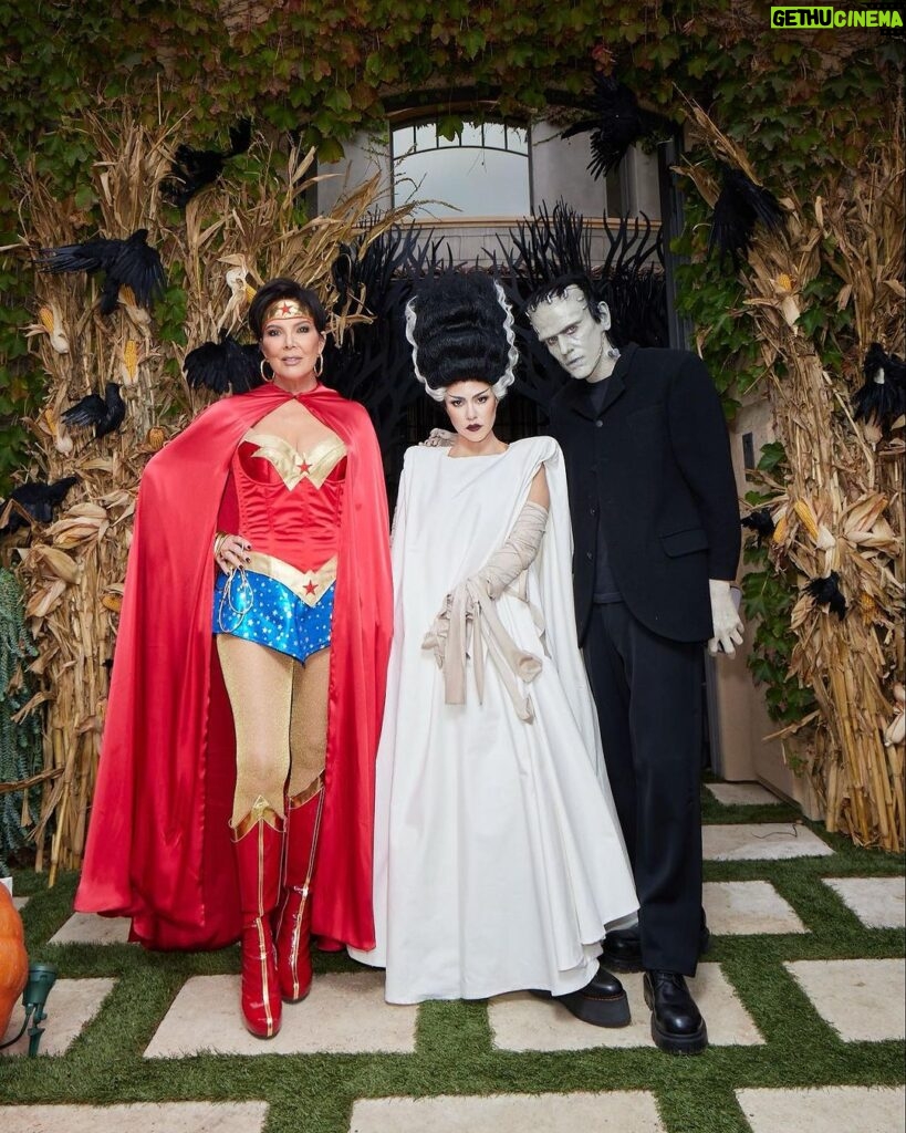 Kris Jenner Instagram - Some of my favorite Halloween memories 🎃💀❤️ #Halloween #ThisIsHalloween