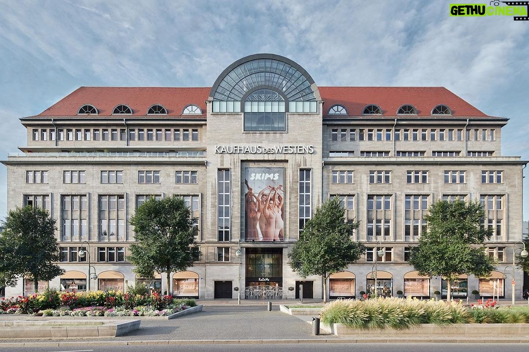 Kris Jenner Instagram - SKIMS takes Germany! @skims is now available at @kadeweofficial in-store and online. @kimkardashian #Skims 🤍🇩🇪