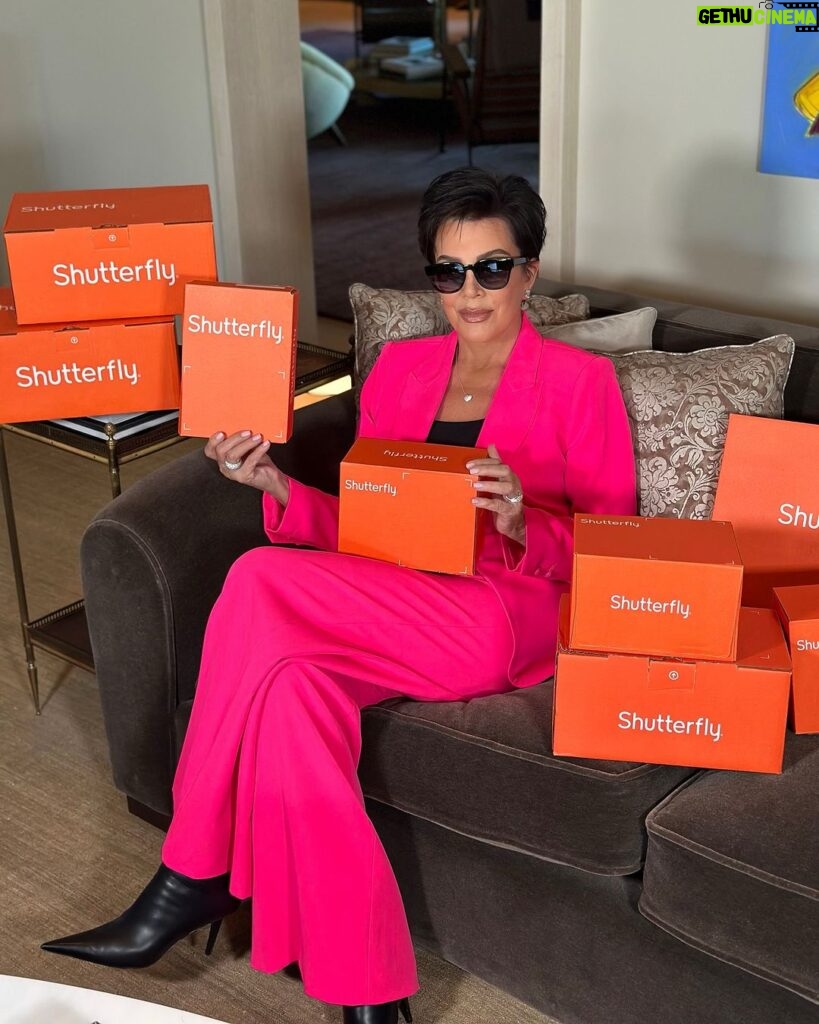 Kris Jenner Instagram - Checking off my “nice” list one @shutterfly orange box at a time! #Holiday #Holidays #ShutterflyIt #BlackFriday #ad