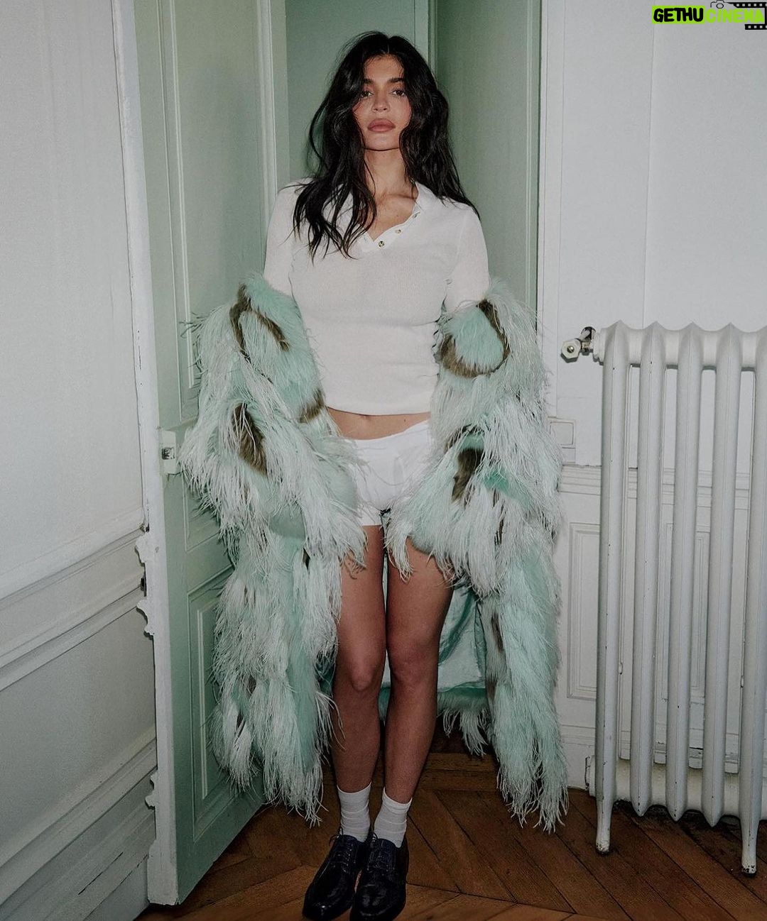 Kris Jenner Instagram - Kylie on the innovators issue of @wsjmag! Featuring her new brand @khy đ¤ Iâm so proud of you, Kylie! #repost @kyliejenner new @wsj innovators issue featuring @khy!!!! @kyliejenner is our 2023 Brand Innovator! â â The youngest of the Kardashian-Jenner clan's Instagram followers outnumber the population of the United States of America. Her rapt audience has shown that it will buy her $35 lip kits, her $27 concealer, her $34 Kylie Baby hair-care set and her $125 Kylie Skin skin-care set. Now, she is expanding her empire with the launch of a new clothing line, @khy. â Khyâa play on a nickname of Jennerâsâwill feature different guest designers and concepts throughout the year. âThe whole line is really inspired by my personal wardrobe, and the different moods that Iâm in,â Jenner says.â â The first drop offers black faux-leather pieces and nylon-and-elastane âbase layers,â created in collaboration with the design duo Nan Li and Emilia Pfohl of Namilia, an edgy Berlin brand. â Nothing in Khyâs first release costs over $200. The faux-leather pieces, including a voluminous trench and skintight dresses, feel very Mad Max meets 1980s Thierry Mugler. Itâs the wardrobe of a biker babe during the apocalypseâwho happens to have internet access and a Pilates-toned body.â â She describes the first drop as very âKing Kylieâwho I am at my core.ââ â (đď¸: @rorysat, đˇď¸: @cassblackbird, stylist: @katelynjgray, hair: @jesushair, makeup: @makeupbyariel, set design: @lizzy_gilbert_, production: @louis2.paris, talent booking: @specialprojectsmedia)â #WSJInnovatorsâ