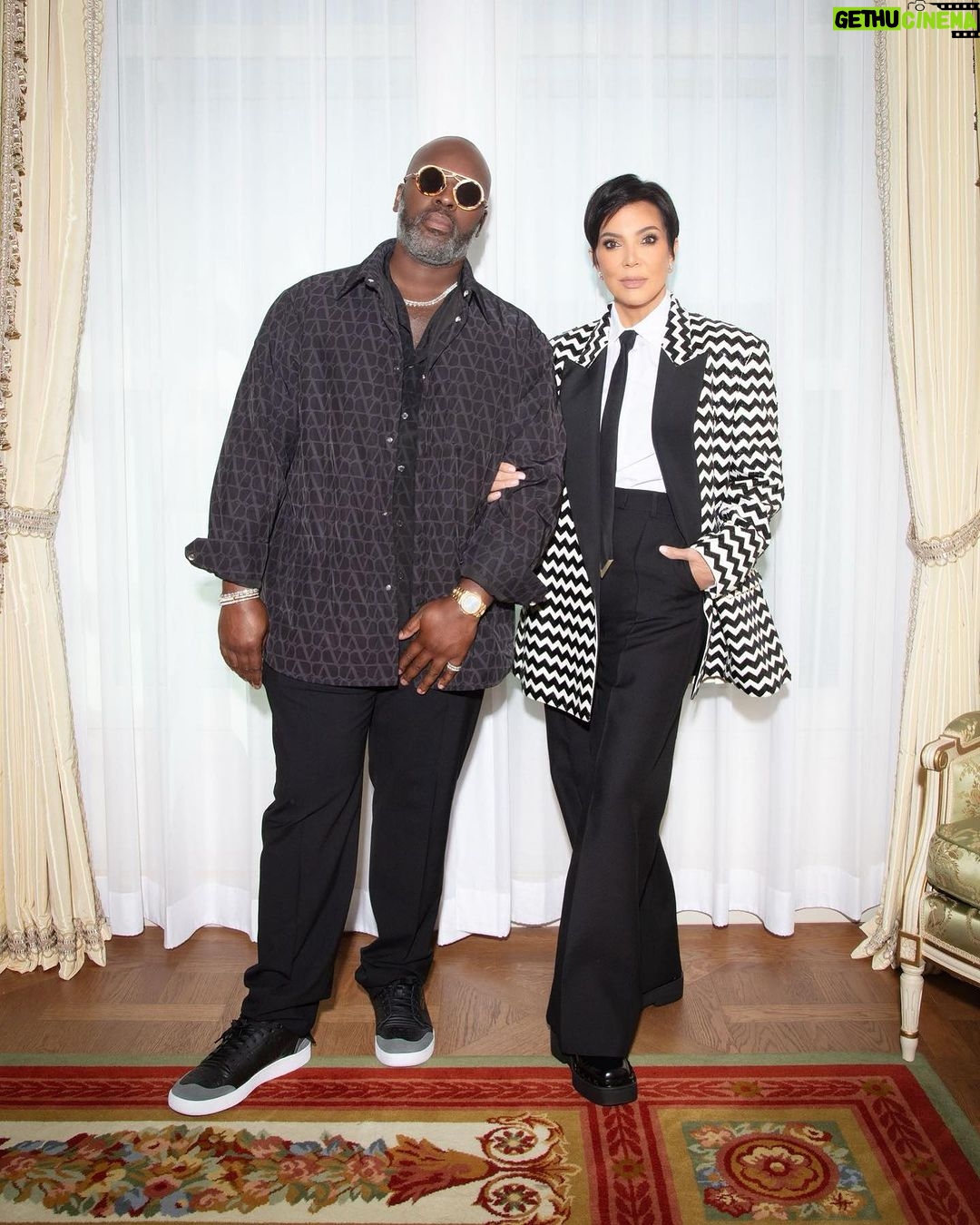 Kris Jenner Instagram - Thank you @pppiccioli @yigit @maisonvalentino for the amazing experience, the BEAUTIFUL show and the exquisite looks and stunning outfits! We had the best time and are always grateful!! β€οΈππΌ #Valentino @coreygamble #ParisFashionWeek