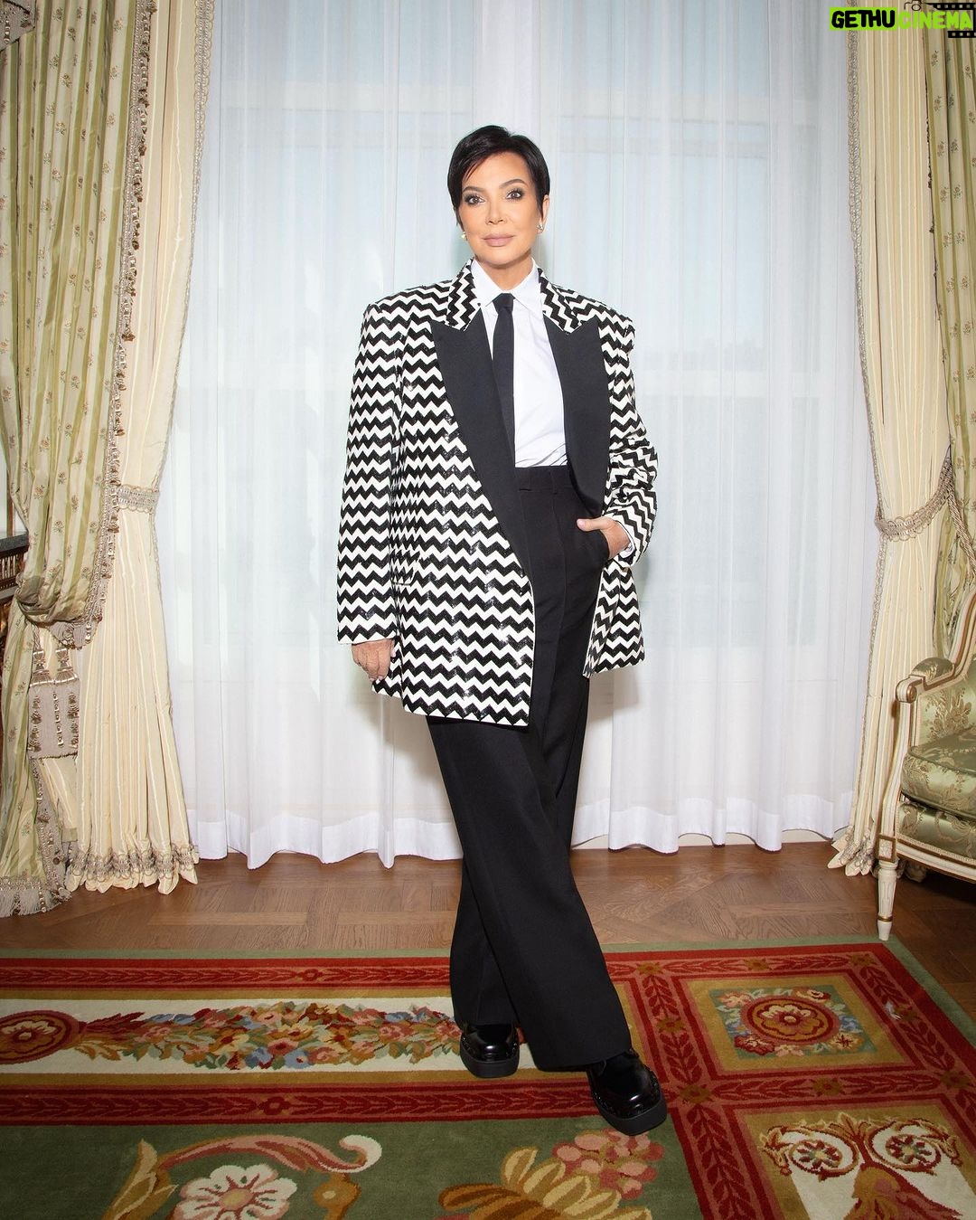 Kris Jenner Instagram - Thank you @pppiccioli @yigit @maisonvalentino for the amazing experience, the BEAUTIFUL show and the exquisite looks and stunning outfits! We had the best time and are always grateful!! β€οΈππΌ #Valentino @coreygamble #ParisFashionWeek