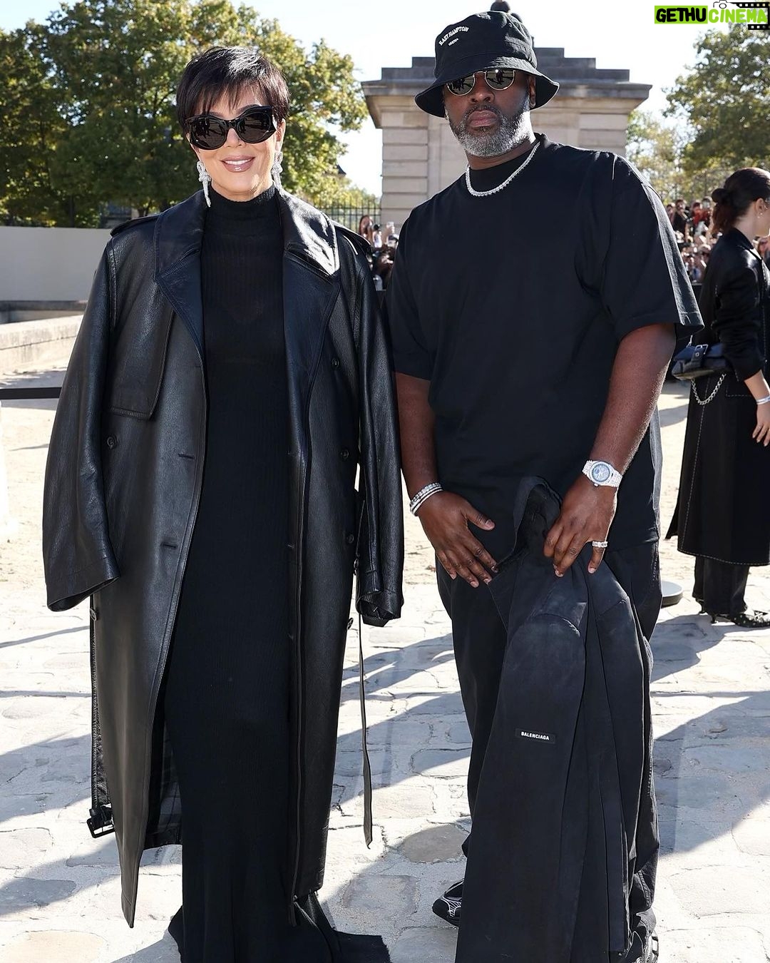 Kris Jenner Instagram - Thank you @balenciaga for the fabulous show!!! @coreygamble @parishilton @nickyhilton #Balenciaga 🇫🇷 #ParisFashionWeek