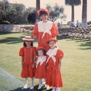 Kris Jenner Instagram - I am the luckiest mommy in the world to share this beautiful life with my five incredible, loving, kind, generous, strong, smart, creative, amazing daughters!!! I thank God every single day for choosing me to be their mommy!! I love you my girls forever and ever ❤️😍🙏🏼 @kourtneykardash @kimkardashian @khloekardashian @kendalljenner @kyliejenner #NationalDaughtersDay