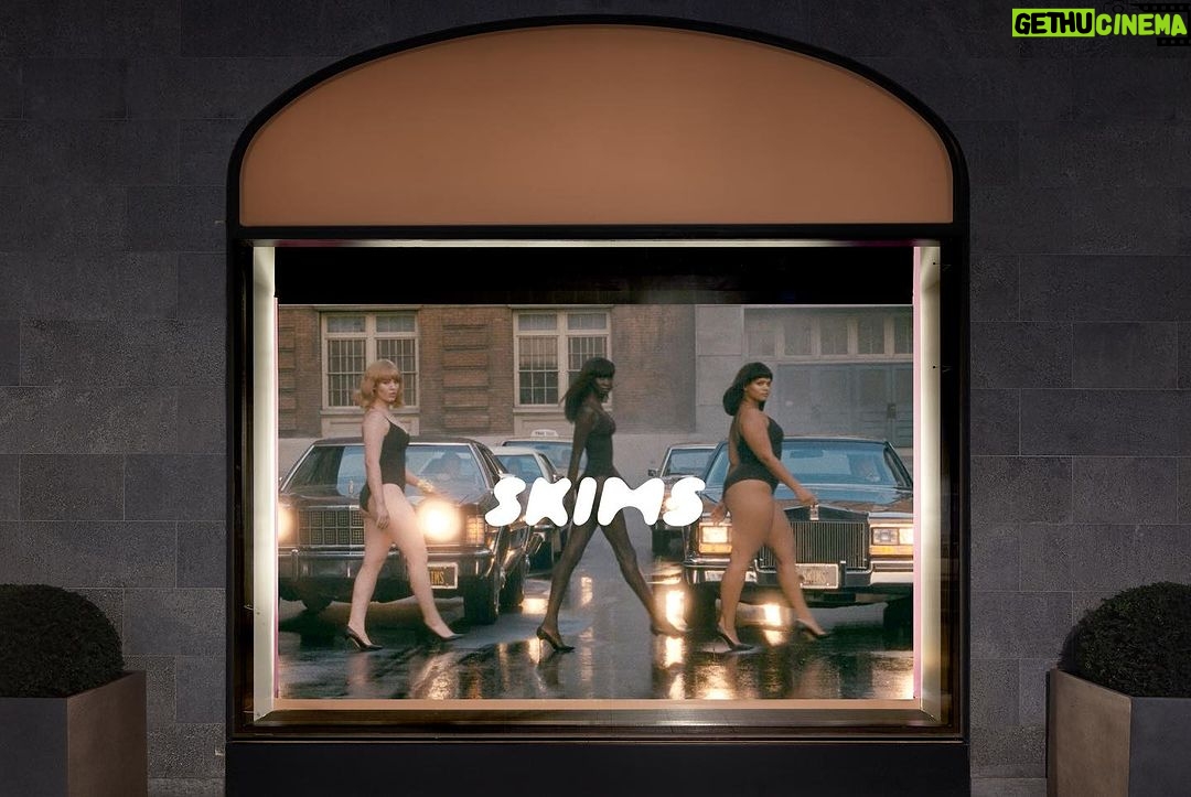 Kris Jenner Instagram - SKIMS takes Germany! @skims is now available at @kadeweofficial in-store and online. @kimkardashian #Skims 🤍🇩🇪