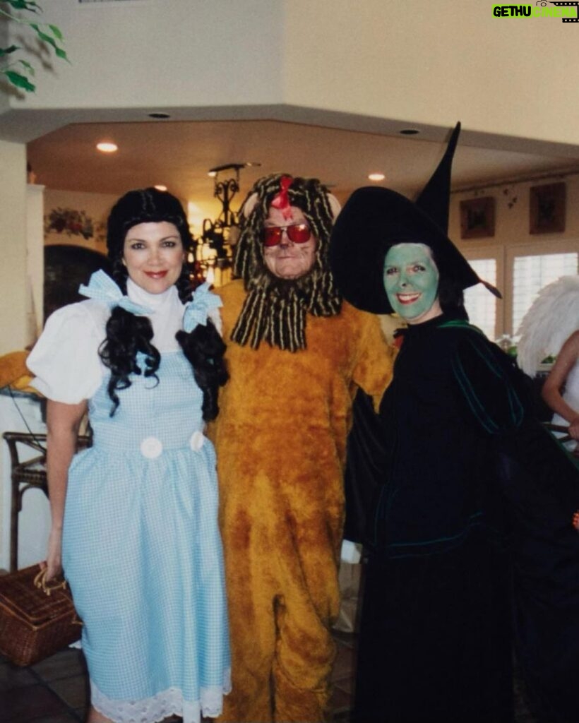 Kris Jenner Instagram - Happy Halloween 🎃🧙🏼‍♀️💀👻