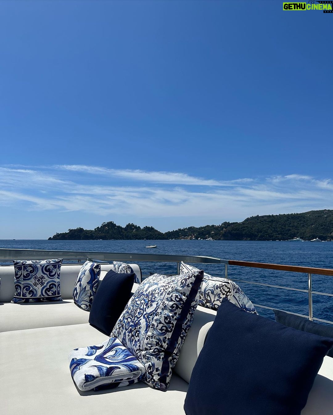 Kris Jenner Instagram - Portofino part 1 🇮🇹♥️