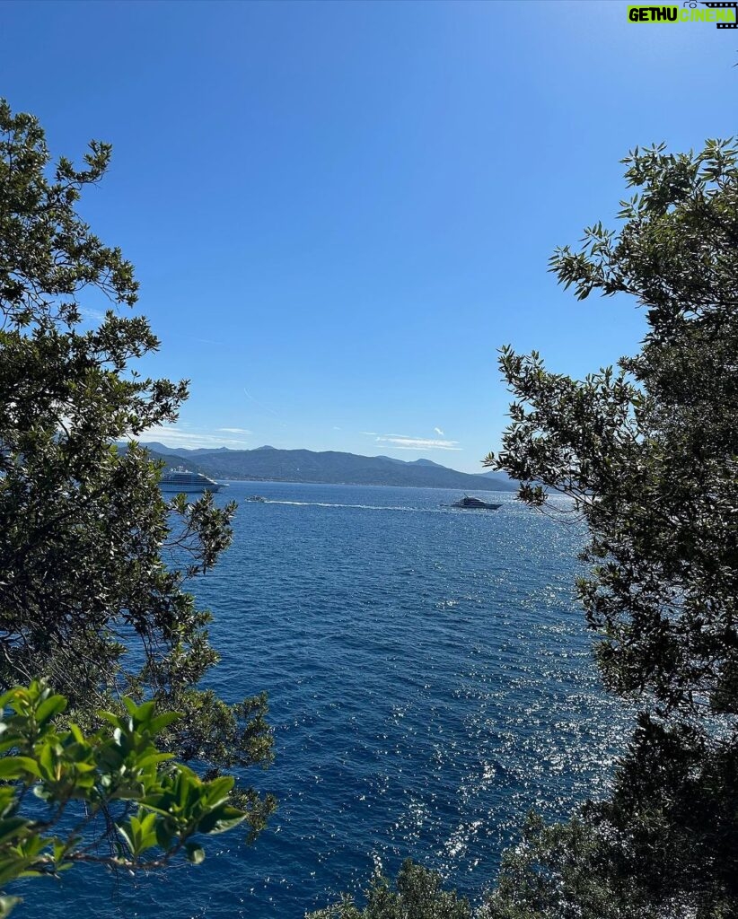 Kris Jenner Instagram - Portofino part 1 🇮🇹♥️