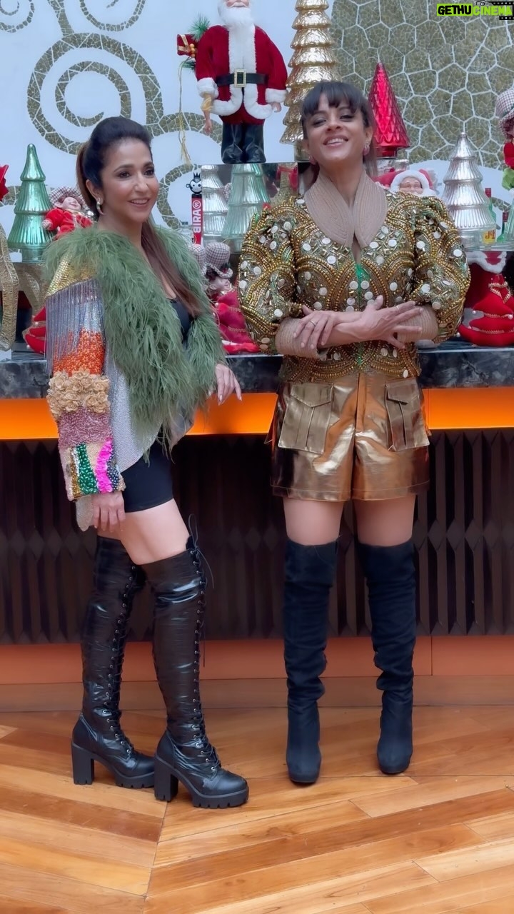 Krishika Lulla Instagram - 🧨 “Tales Of Brunettes”. 👗 This stunner and me in specially curated, festive, Christmas couture by @itsmahekamirpuri 🎥 Loved this BTS by @parikshaat 🛍️ Get to the @mirpurimaheka store and rock your December #hottiescottie #decembertoremember #reelsviral #trendingnow #reelkarofeelkaro #reelsinstagram #reelitfeelit #trendingsongs #viralreels #fridaymood #fashionstyle #fridayfashion #happygirls #rockon TAJ Santacruz, Mumbai