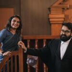 Krishna Praba Instagram - Here are some #bts of my portions from #neru movie Thank you @bennet_m_varghese for these most memorable pics🤗 With our own Lalettan @mohanlal #jagadeesh chettan @pillumani #neru #movie #malayalam #superhit #hit #truth #mohanlal #industry #jeethujoseph