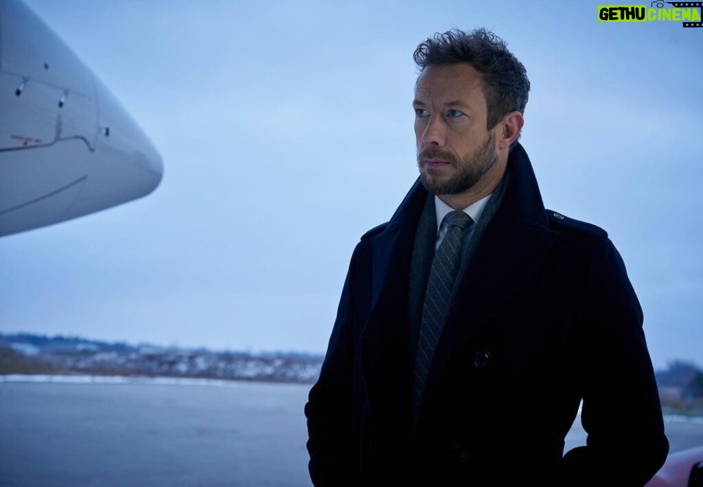 Kristen Holden-Ried Instagram - Tonight! Final episode of Departure! @globaltv 10pm Find out who or what Detective Dominic Hayes is looking at with such... distaste? And thanks to all you who have been watching! We hit #1 !! Congrats to the team at Shaftsbury @cjennings31 and @tjscottpictures If you want to watch it in the States go to @peacocktv Enjoy! #departure