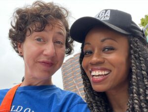 Kristen Schaal Instagram - Another day another shout out to @chandrathomas for holding down WB as strike captain, the fans of @ourflaghbomax supplying sandwiches and love, Eddie!, Wonder Woman!, and of course Scotty Landes. #wgastrike