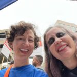 Kristen Schaal Instagram - Another day another shout out to @chandrathomas for holding down WB as strike captain, the fans of @ourflaghbomax supplying sandwiches and love, Eddie!, Wonder Woman!, and of course Scotty Landes. #wgastrike