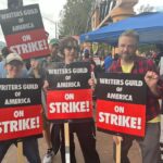 Kristen Schaal Instagram - Back at it! Great turn out today, a lot of pastries and solidarity. #wgastrike