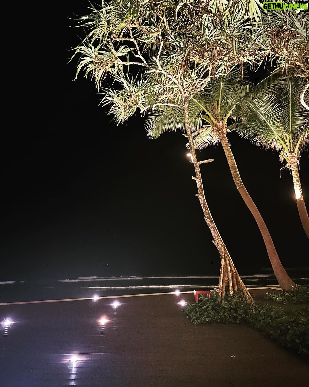 Kritika Kamra Instagram - 🇱🇰🌴🌊☀️🍹🥰 Ahangama Beach, Sri Lanka