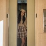 Kung Ching-Ting Instagram - 🧡美拉德穿搭來了😍🤎 之前多巴胺系列之後 默默被敲碗續集 於是乎～獻上冬季最適合的一週咖色系🤎 #ootd #fashion #美拉德 穿搭時尚指南