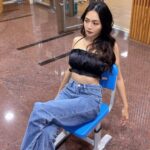 Kung Ching-Ting Instagram – 今年第一波冷氣團跟我最後一波辣妹一起來了🫶🏻

真的很喜歡冬天😍
油肌痘痘緩減、頭皮出油量驟減、趕車跑步也不會流汗
不洗澡也聞不出來（威

#winter #ootd 

全身都是 @chinnn.tw 家的
小背心真的很神，穿上以為自己E cup 😍

乾淨漂漂妝 @pingpingfang 內湖運動公園
