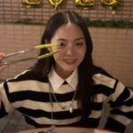 Kung Ching-Ting Instagram - 【2023-2024】 1-3慶生有氣球還有BAC蛋糕，完美到不行🥹 4-5全妝的漂亮們🥰 6頂樓辦桌看煙火的奇幻旅程🎆 7-8一起跨的第8年🫶🏻🫶🏻🫶🏻🫶🏻 9雖然知道他們一定會幫我慶生，期間也一直被撞見拿蛋糕、吹氣球，但依然淚目，謝謝有你們出現在我生命中🫶🏻 10.我很漂亮放一下。 2023是我體驗很多奇幻世界的一年 各方面都飛速成長也面臨選擇 收穫非常多的粉絲朋朋們 也努力維持與老朋友們的關係 謝謝你你你你你還有正在看這篇文章的你你你你 謝謝2023有你們 2024請多多指教🤝🤝🤝🤝 #2024 #happybirthday #happynewyear 台北101