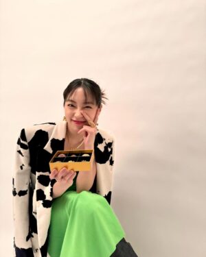 Kurumi Shimizu Instagram - 今月のananに載ってます🍫🩵
念願のanan！！！嬉しすぎる！！！是非チェックしてください🫰