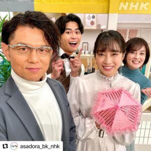 Kurumi Shimizu Instagram - #あさイチ ありがとうございました！
one-piece @iconology_emb
accessory @daless_official
hair&makeup @ryo0603 

そして実は…鈴木奈穂子アナウンサーは高校の先輩なんです❣️
生放送の合間に母校の話をして、朝から盛り上がりました🫶
たのしかったです〜！！！

#Repost @asadora_bk_nhk with @use.repost
・・・
【配信中！】#清水くるみ さんが出演した「#あさイチ」をNHKプラスで配信しております！ぜひ、ご覧くださいね💃
VTRでは #翼和希 さんも登場！放送後のオフショットをお届けします。

#的場浩司 #藤原陸遊 #鈴木奈穂子 #ブギウギ