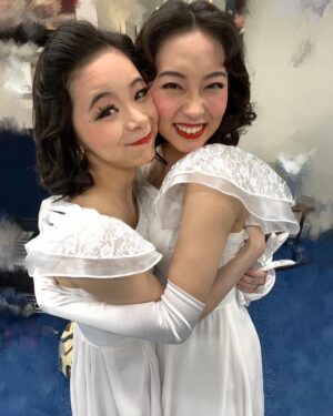 Kurumi Shimizu Instagram - #ブギウギ の想い出❣️

六花ちゃんと秋山リリーのツートップ！
秋山かっこよすぎ！らぶ

スズ子きゃわ🫶

カッコ良すぎる橘先輩！
同期の和希ちゃん！これから梅丸引っ張ってこな！

新納さん😂初登場からクセ強すぎる😂
テストではもっと色々やっていて、爆笑でした😂
数シーンでしたが、とっても楽しかったです😂
新納さんとはHOPE振り、また演出家と演者という関係性だったの、ウケちゃうね😂