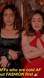 Kusha Kapila Instagram - which one are you and your bestie? Also, pizza + chilled coke + watching award shows on new years is our recipe for magic #CocaColaIndia #RealMagic #Ad #RecipeForMagic